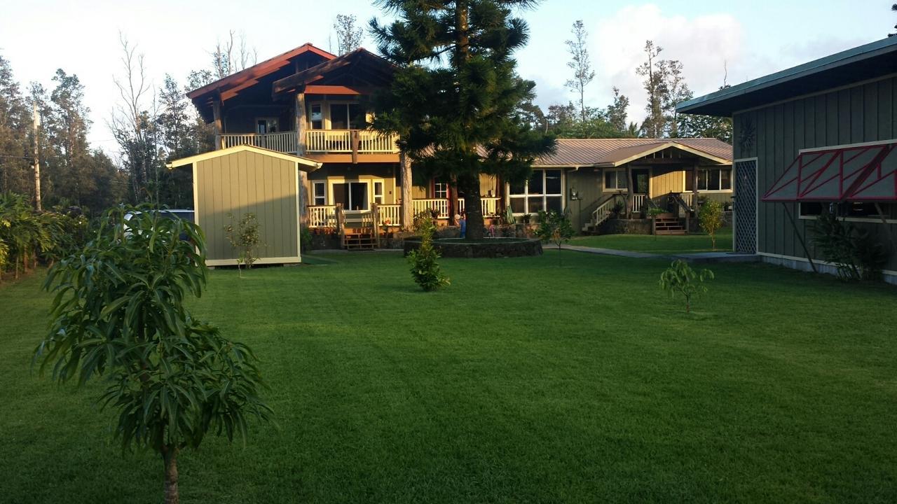 Villa Robbrecht Troost Pottery à Pahoa Extérieur photo